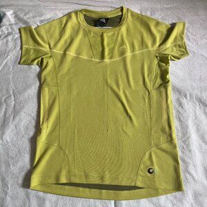 NWT Adidas women's short sleeve shirt - size S